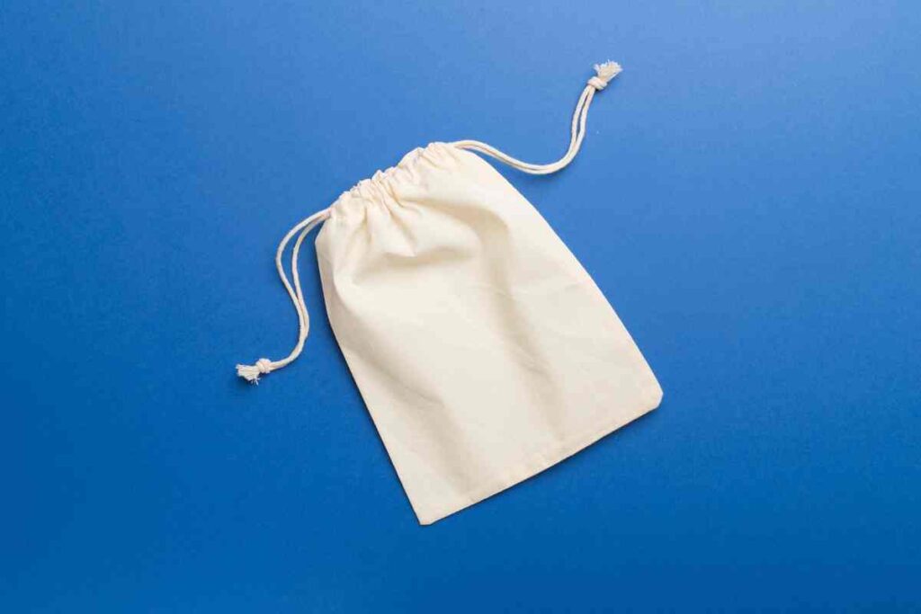 Why Choose Eco-Friendly Drawstring Bags